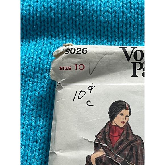 Vogue sewing pattern 9026 suit jacket skirt pants - Picture 2 of 6